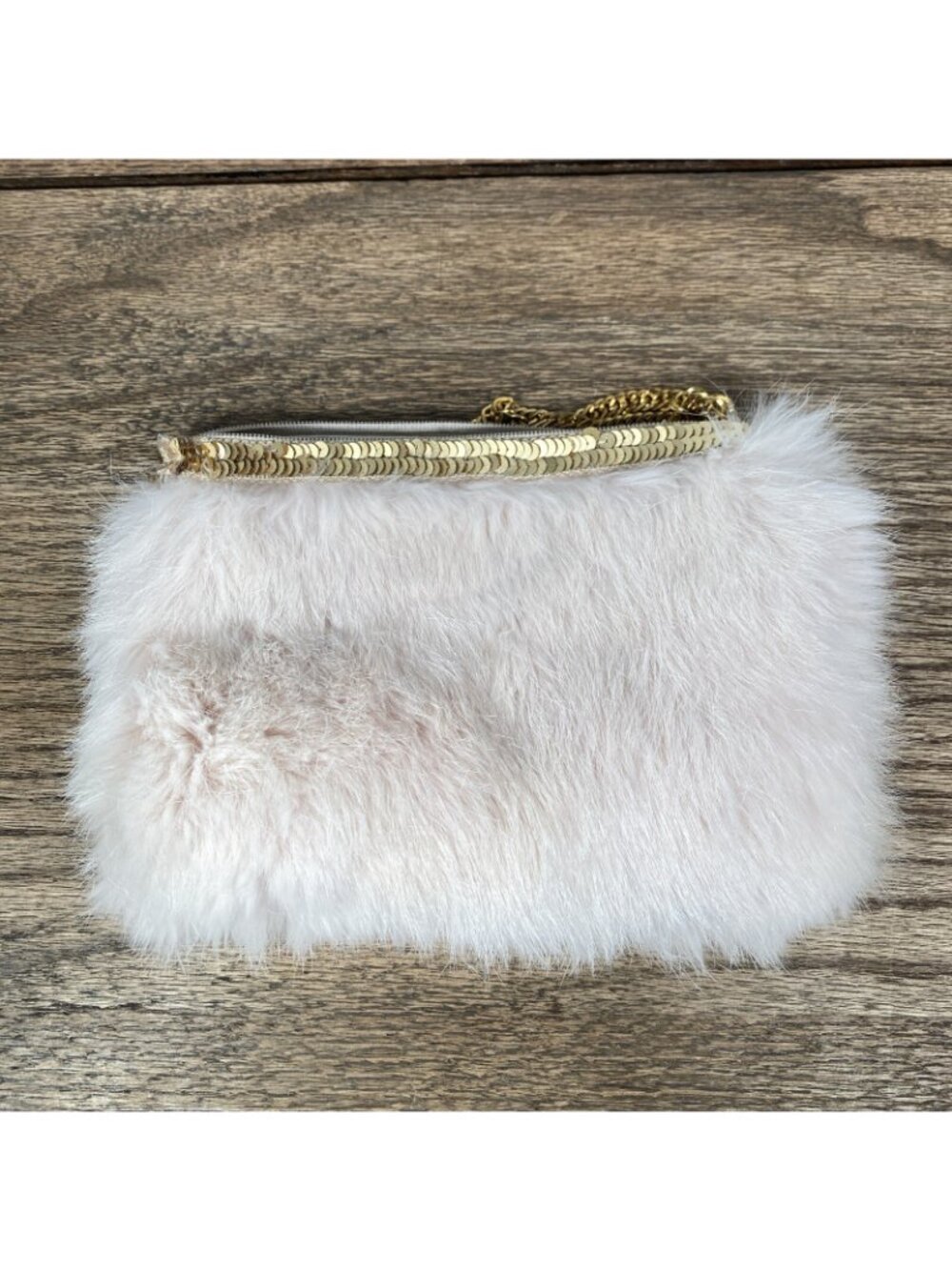 Atelier Luxembourg Fur Clutch with Sequined Opening Light Pink - Picture 3 of 4